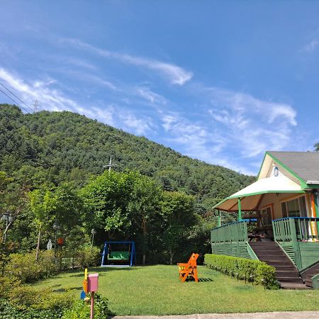 Charm Pension Gapyeong Exterior photo