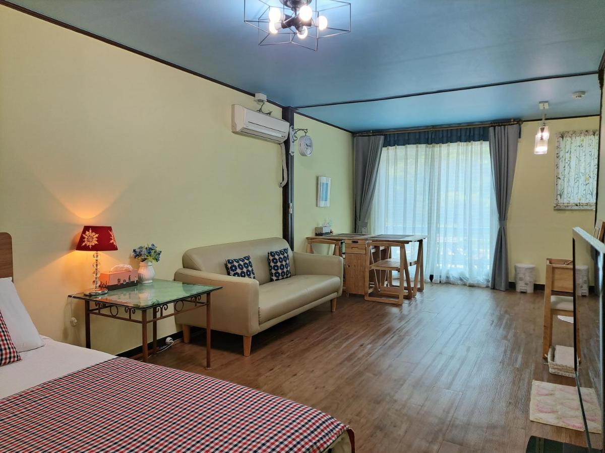 Charm Pension Gapyeong Exterior photo